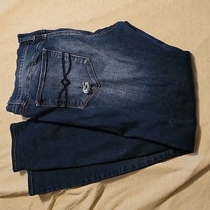 Mudd juniors size 17 low rise distressed skinny jeans